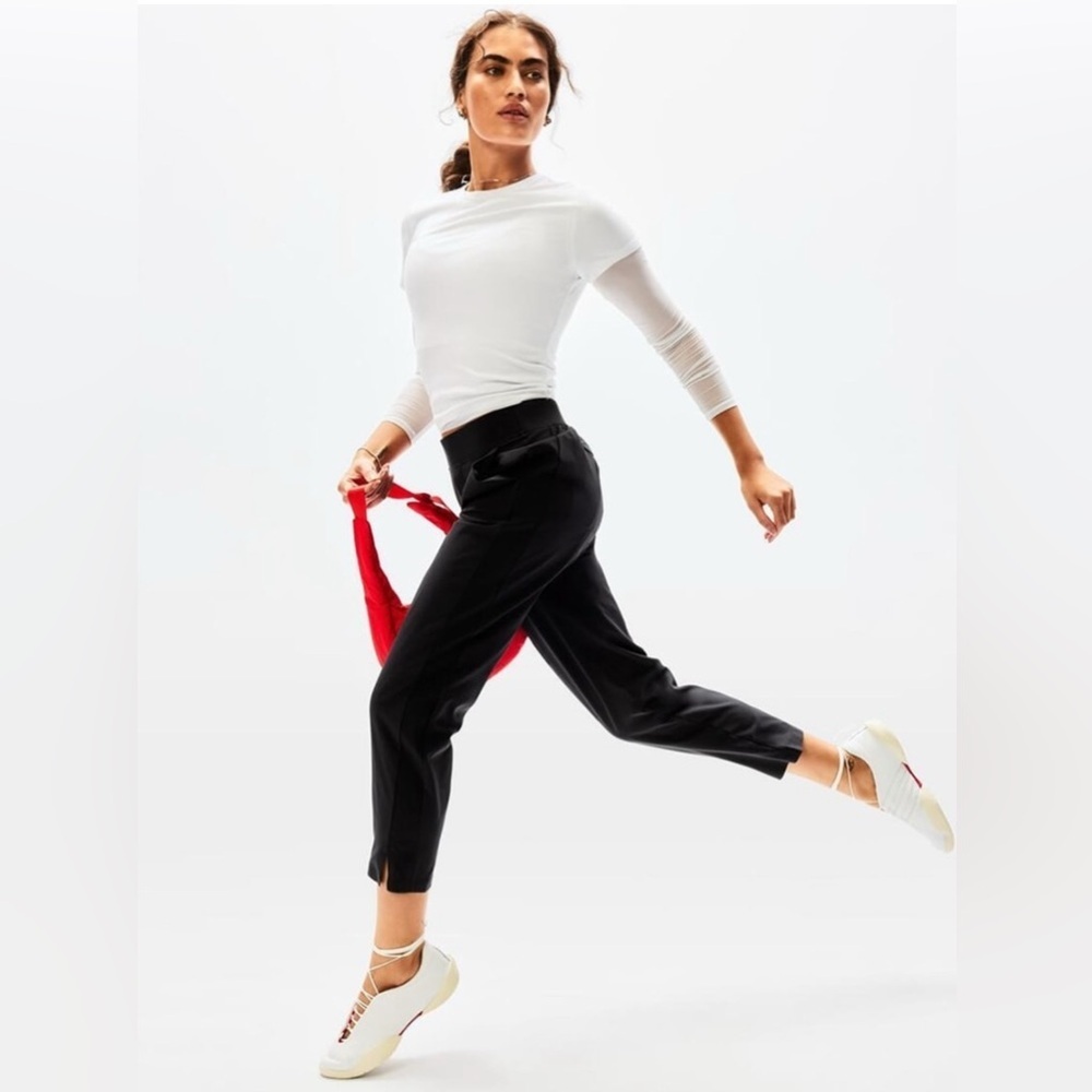 NWT Athleta Brooklyn Ankle Black Pants size 4/P